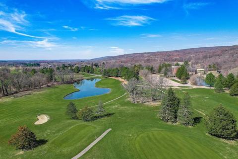 s6330 Bluff Road #3, Merrimac, WI 53561