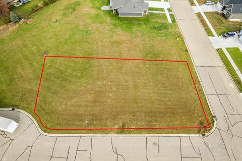 2105 Eastridge Cir, Reedsburg, WI 53959