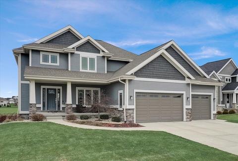 1211 Water Wheel Dr, Waunakee, WI 53597