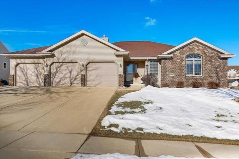 1812 Tyrol Ter, Mount Horeb, WI 53572