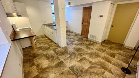 123 N Blount St #105, Madison, WI 53703