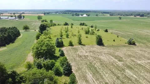 5 Ac Schroeder Rd, Beloit, WI 53511