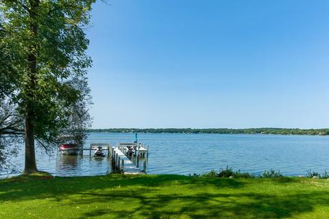 n5205 Forest Glen Beach Road, Ripon, WI 54971