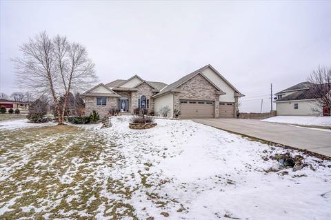 6612 Longhorn Ln, Sun Prairie, WI 53590
