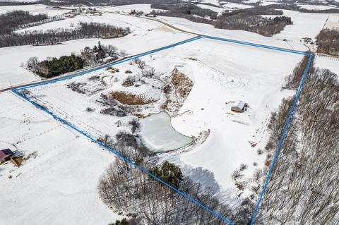 e897 County Road Q, Wonewoc, WI 53968