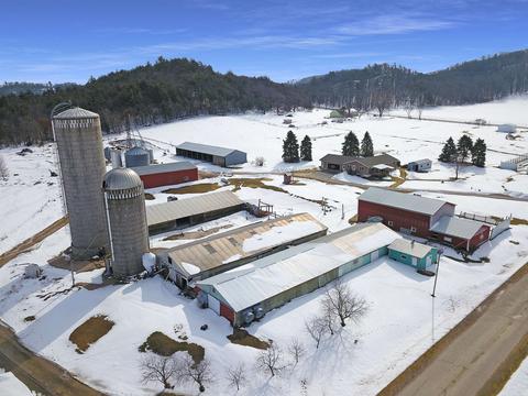 2718 County Rd S, Sparta, WI 54656