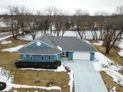 303 Grote St, Mauston, WI 53948