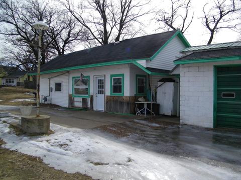 116 Hwy 12 16, Camp Douglas, WI 54618