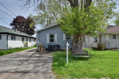 213 Gannon Ave, Madison, WI 53714