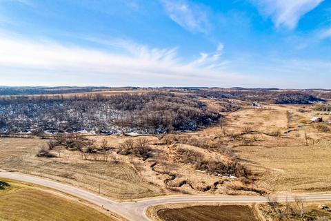 70 33 County Road Gee, Wonewoc, WI 53968