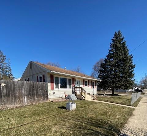 1605 House St, Beloit, WI 53511