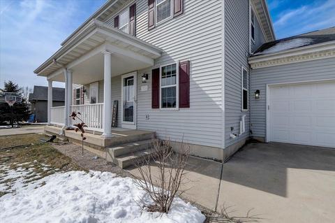 356 Santa Maria Dr, Arlington, WI 53911