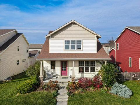 9322 Golden Hue Blvd, Verona, WI 53593