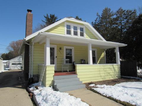 1511 Ruger Ave, Janesville, WI 53545