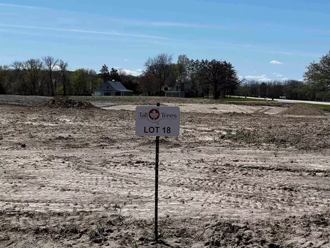 L18 S Forest View Drive, Beloit, WI 53511