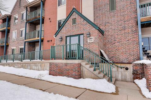 1901 Carns Dr #306, Madison, WI 53719