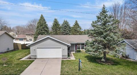 2838 Mineral Point Ave, Janesville, WI 53548