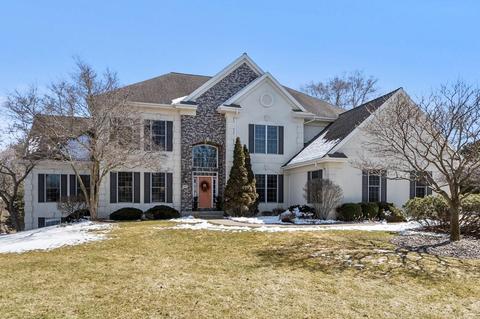 842 Sentinel Dr, Janesville, WI 53546