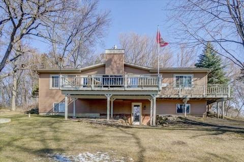 w12817 Pleasant View Park Road, Lodi, WI 53555