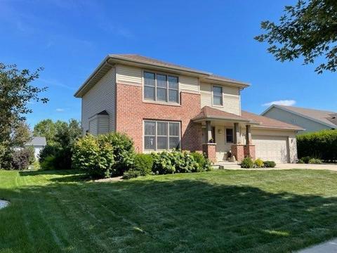 2868 Crinkle Root Dr, Fitchburg, WI 53711