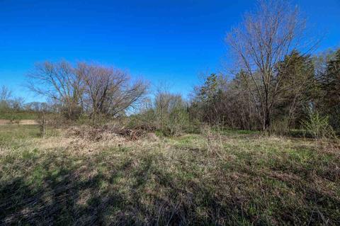 n2628 Kutz Road, Fort Atkinson, WI 53538