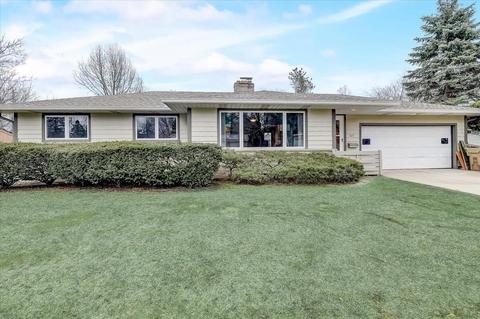 325 Racine Rd, Madison, WI 53705