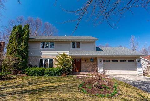 5704 Lancashier Ct, Fitchburg, WI 53711
