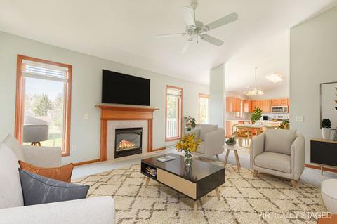 5637 Sandpiper Ln, Madison, WI 53716