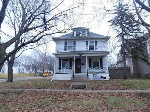 961 9th St, Beloit, WI 53511