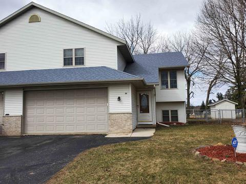 541 Ronald Lee Cir, Rio, WI 53960