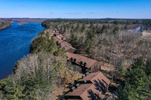 4 Elm Tr, Wisconsin Dells, WI 53965