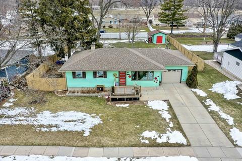 6218 Lakeview Blvd, Middleton, WI 53562