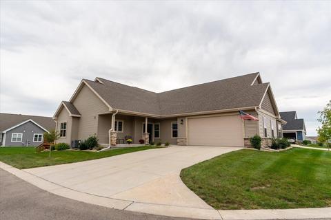 278 Eagle Dr, Oregon, WI 53575