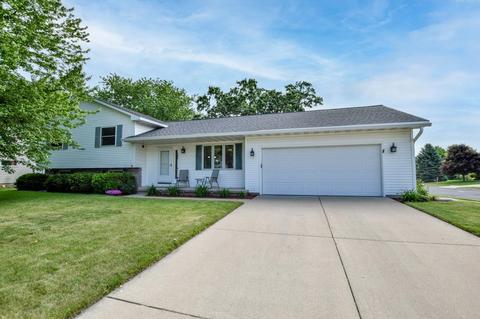 580 Ash St, Oregon, WI 53575