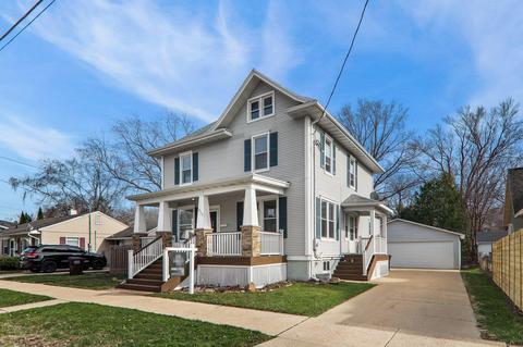 517 W Jefferson St, Stoughton, WI 53589