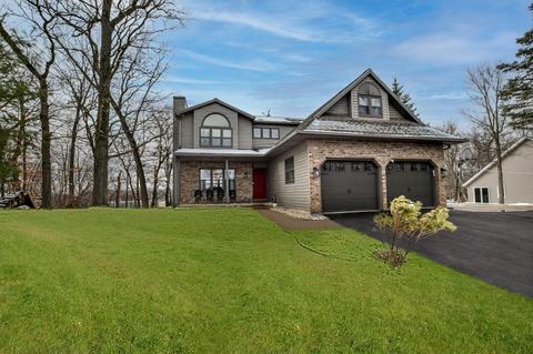 5308 Golden Grove Cir, Mcfarland, WI 53558