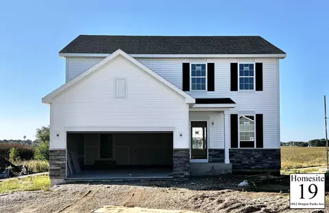 1012 Oregon Parks Ave, Oregon, WI 53575