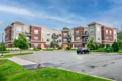 5194 Sassafras Dr #110, Fitchburg, WI 53711