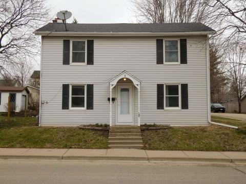 120 E Furnace St, Platteville, WI 53818