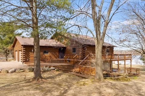 204 S Fern Ln, Oxford, WI 53952