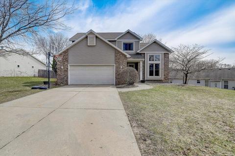 9 Westend Cir, Madison, WI 53704