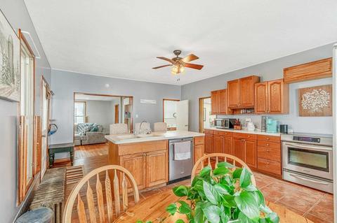 317 Almeron St, Evansville, WI 53536