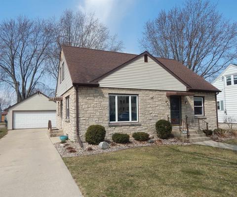 120 Elm Ave, Waupun, WI 53963
