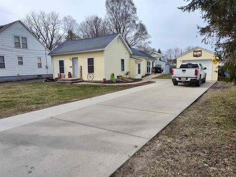 409 Labelle St, Boscobel, WI 53805