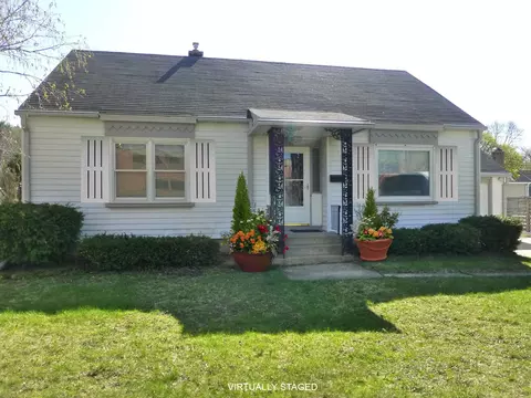 517 Caromar Dr, Madison, WI 53711