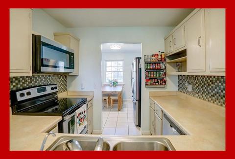 1329 Tompkins Dr #C, Madison, WI 53716