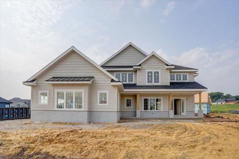 1090 Augusta Dr, Oregon, WI 53575
