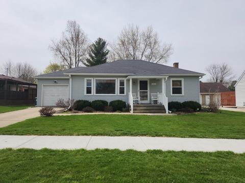 2622 7th St, Monroe, WI 53566