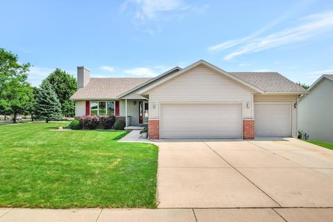 1004 St John St, Cottage Grove, WI 53527