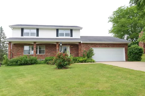 345 Alona Ln, Lancaster, WI 53813